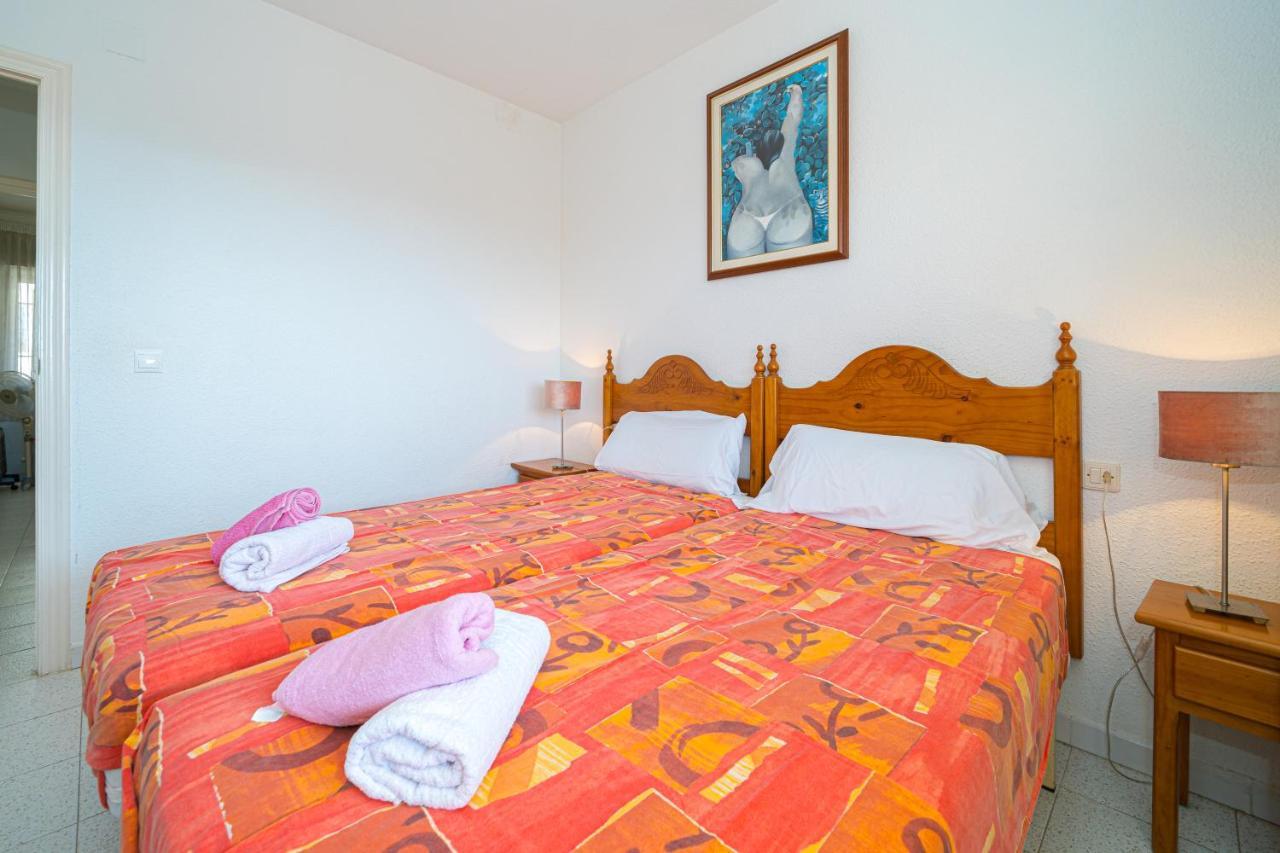 Apartment Sandra By The Sea El Campello Exterior photo
